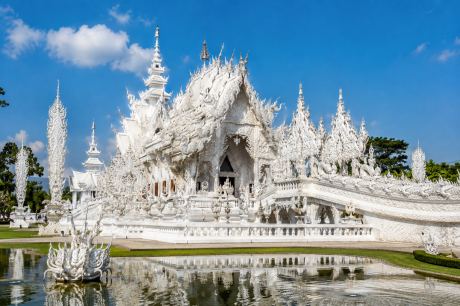 Белият храм Wat Rong Khun – съвременното архитектурно чудо на Чианг Рай
